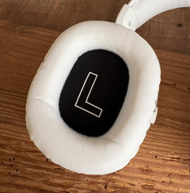 Logitech G PRO X 2 LIGHTSPEED Review: A Premium Gaming Headset with Outstanding Performance and Versatility 8 logitech pro x 2 lightspeed review7 Logitech G PRO X 2 LIGHTSPEED Review: A Premium Gaming Headset with Outstanding Performance and Versatility