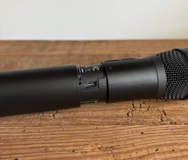 RODE Interview PRO Review: A Reliable and Versatile Wireless Microphone for Effortless Interviews 8 rode interview pro review8 RODE Interview PRO Review: A Reliable and Versatile Wireless Microphone for Effortless Interviews
