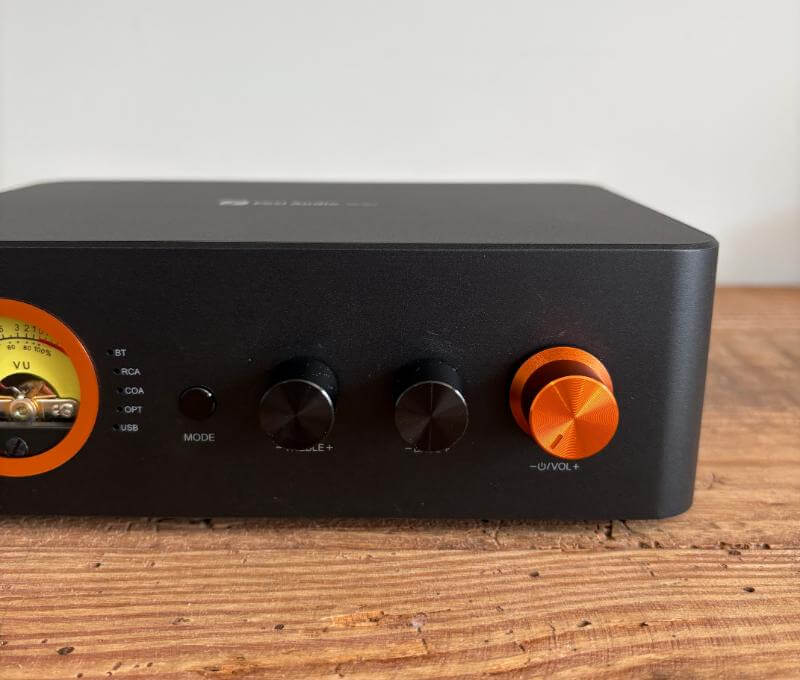 Fosi Audio MC351 Review: A Powerful 2.1 Channel Amplifier with Retro Charm and Modern Versatility 4 fosi mc351 review3 Fosi Audio MC351 Review: A Powerful 2.1 Channel Amplifier with Retro Charm and Modern Versatility