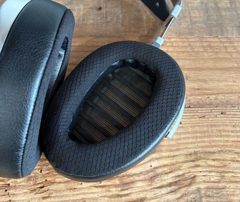 HIFIMAN HE1000 Unveiled Review: A Masterclass in Open-Back Audio Excellence 6 hifiman he1000 unveiled review5 HIFIMAN HE1000 Unveiled Review: A Masterclass in Open-Back Audio Excellence