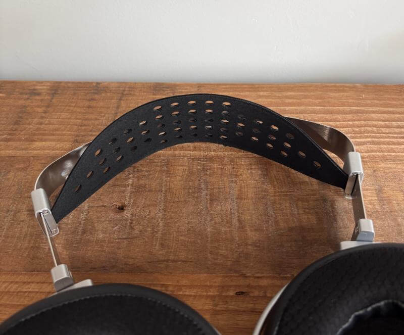 HIFIMAN SUSVARA Review – A Sonic Masterpiece for Discerning Listeners 7 hifiman susvara review6 HIFIMAN SUSVARA Review – A Sonic Masterpiece for Discerning Listeners