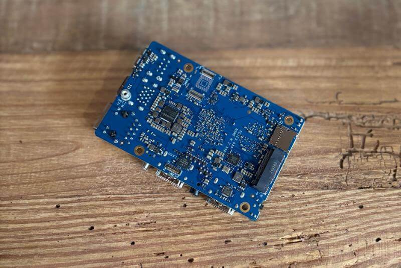 Orange Pi 5 Ultra Review: Powerful Performance Meets Impressive Versatility 7 orangepi 5 ultra review6 Orange Pi 5 Ultra Review: Powerful Performance Meets Impressive Versatility
