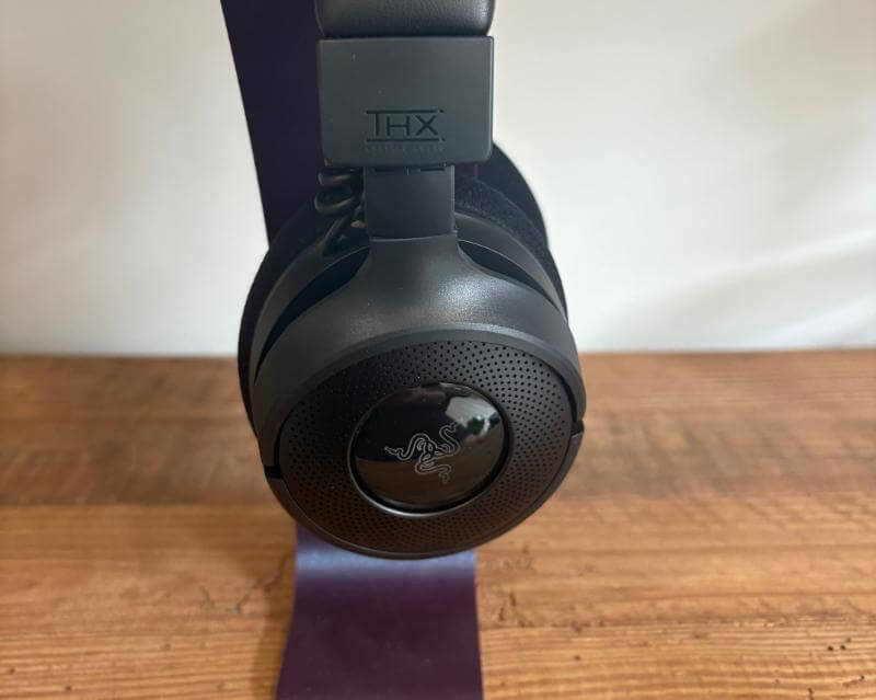 Razer Kraken V4 Review: A Wireless Gaming Headset Built for Comfort and Immersion 4 razer kraken v4 review3 Razer Kraken V4 Review: A Wireless Gaming Headset Built for Comfort and Immersion