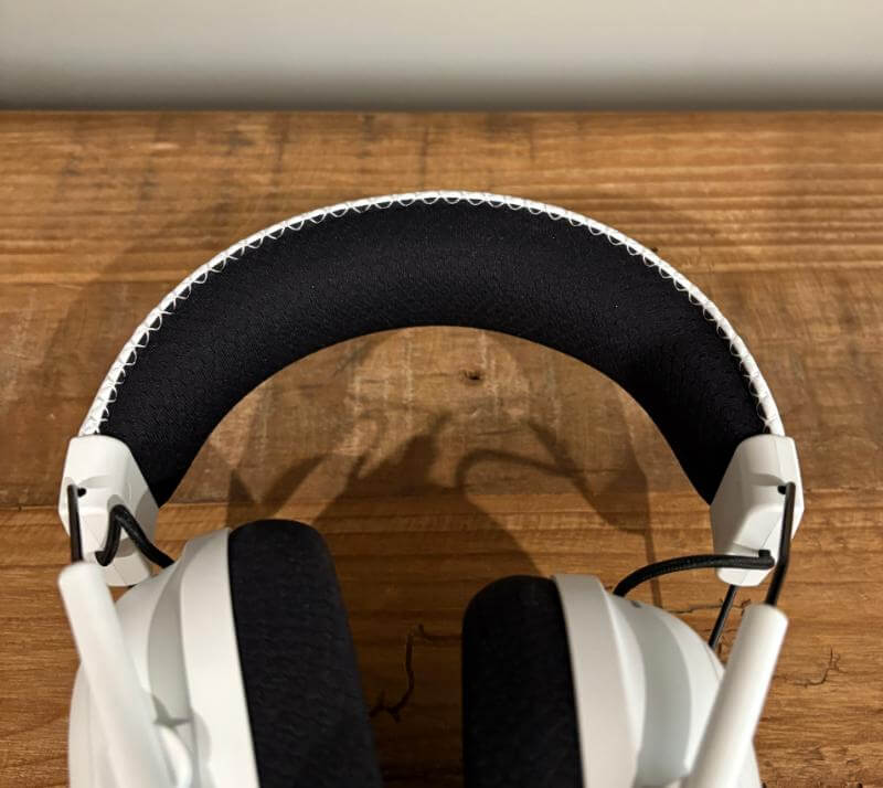 Razer BlackShark V2 Pro Console Review – Premium Wireless Audio for Serious Console Gamers 8 razer blackshark v2 pro console review8 Razer BlackShark V2 Pro Console Review – Premium Wireless Audio for Serious Console Gamers