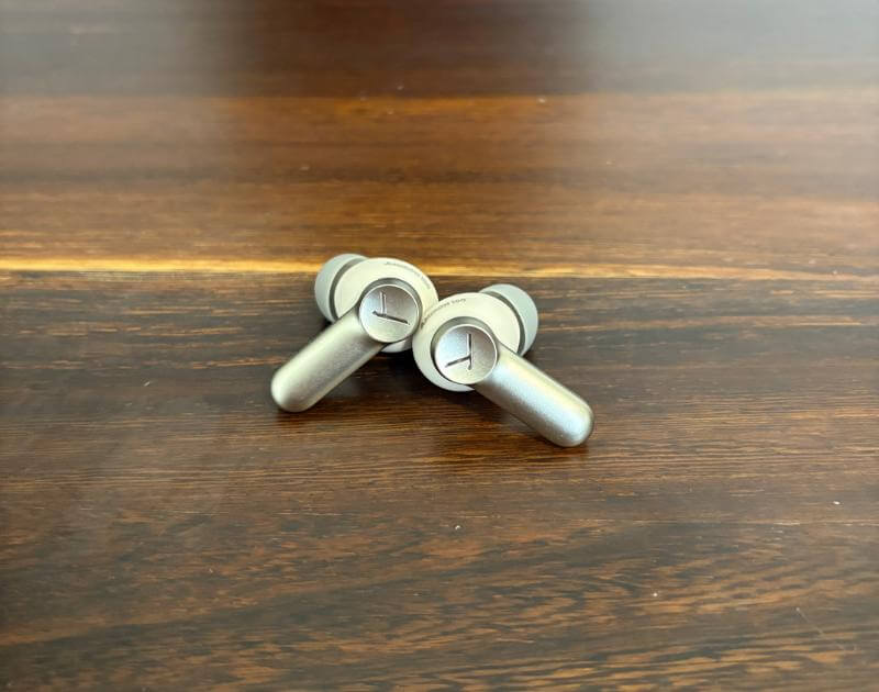 Amiron 100 Earbuds Review: Precision Audio in a Compact Package 7 beyerdynamic amiron 100 review6 Amiron 100 Earbuds Review: Precision Audio in a Compact Package