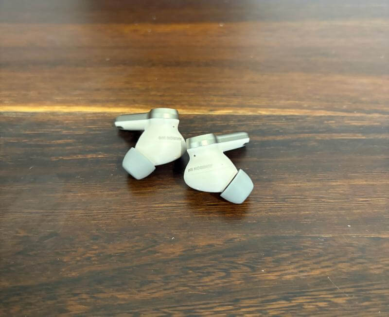 Amiron 100 Earbuds Review: Precision Audio in a Compact Package 8 beyerdynamic amiron 100 review7 Amiron 100 Earbuds Review: Precision Audio in a Compact Package