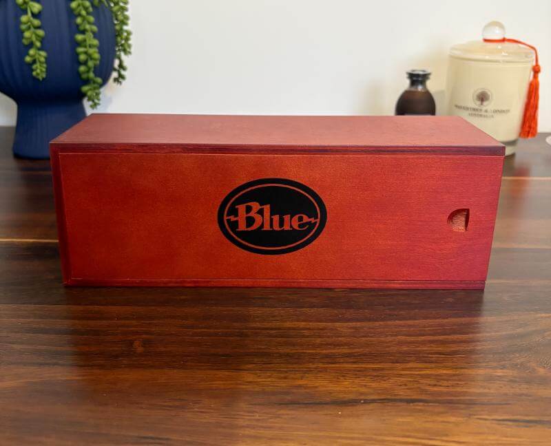 Blue Bluebird SL Microphone Review - Studio-Grade Sound for Every Creator 3 blue bluebird sl review2 Blue Bluebird SL Microphone Review - Studio-Grade Sound for Every Creator