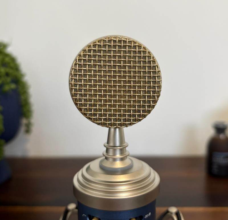 Blue Bluebird SL Microphone Review - Studio-Grade Sound for Every Creator 5 blue bluebird sl review4 Blue Bluebird SL Microphone Review - Studio-Grade Sound for Every Creator
