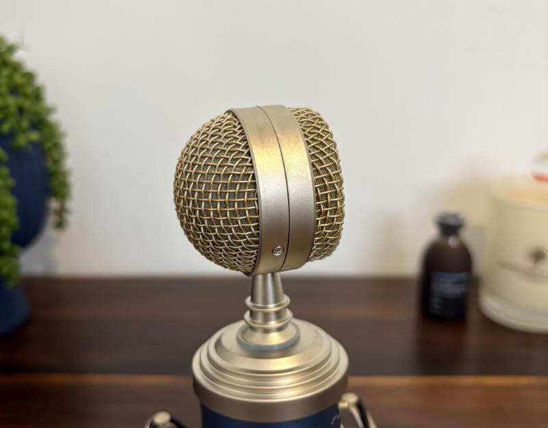 Blue Bluebird SL Microphone Review - Studio-Grade Sound for Every Creator 9 blue bluebird sl review8 Blue Bluebird SL Microphone Review - Studio-Grade Sound for Every Creator