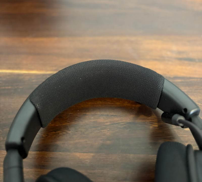 Corsair Void Wireless v2 Gaming Headset Review: Immersive Sound Meets Everyday Versatility 9 corsair void wireless v2 review 8 Corsair Void Wireless v2 Gaming Headset Review: Immersive Sound Meets Everyday Versatility