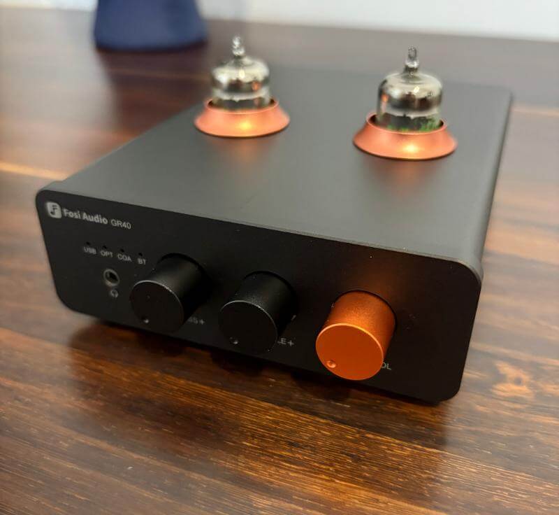 Fosi GR40 Review: A Compact Tube Amplifier That Delivers Warmth and Versatility 6 fosi gr40 review4 Fosi GR40 Review: A Compact Tube Amplifier That Delivers Warmth and Versatility