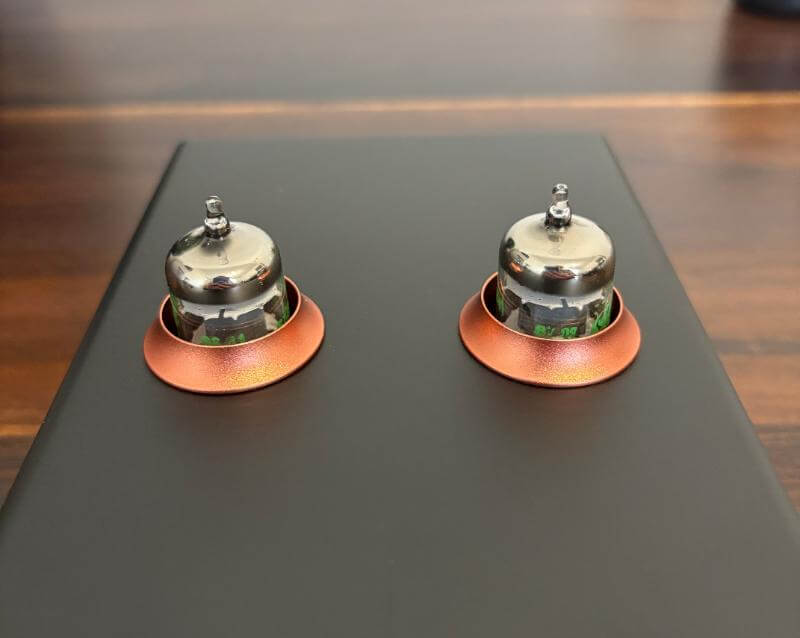 Fosi GR40 Review: A Compact Tube Amplifier That Delivers Warmth and Versatility 4 fosi gr40 review5 Fosi GR40 Review: A Compact Tube Amplifier That Delivers Warmth and Versatility