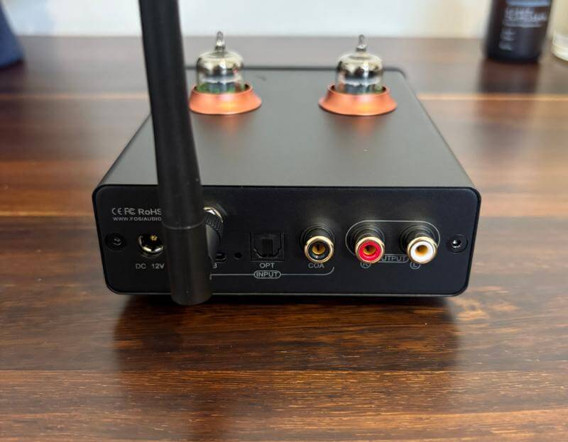 Fosi GR40 Review: A Compact Tube Amplifier That Delivers Warmth and Versatility 7 fosi gr40 review6 Fosi GR40 Review: A Compact Tube Amplifier That Delivers Warmth and Versatility