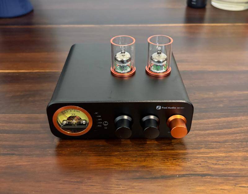 Fosi MC331 Review: A Compact Tube Amp with Retro Style and Modern Versatility 2 fosi mc331 review1 Fosi MC331 Review: A Compact Tube Amp with Retro Style and Modern Versatility