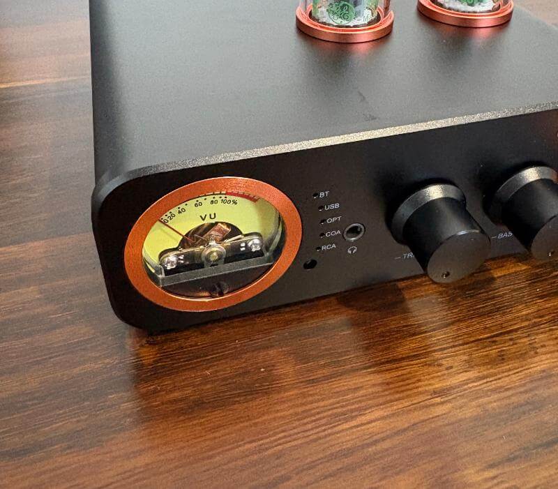 Fosi MC331 Review: A Compact Tube Amp with Retro Style and Modern Versatility 3 fosi mc331 review3 Fosi MC331 Review: A Compact Tube Amp with Retro Style and Modern Versatility