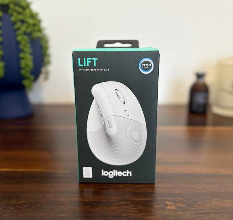 Logitech Lift Review – Comfort-First Design for Healthier Workdays 2 logitech mx vertical review photos1 Logitech Lift Review – Comfort-First Design for Healthier Workdays