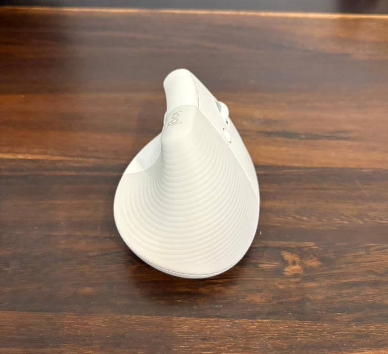 Logitech Lift Review – Comfort-First Design for Healthier Workdays 3 logitech mx vertical review photos2 Logitech Lift Review – Comfort-First Design for Healthier Workdays