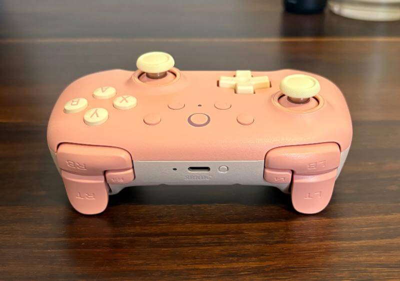 8BitDo Ultimate 2C Bluetooth Controller Review – A Feature-Packed Alternative for Everyday Play 7 8bitdo ultimate 2c review7 8BitDo Ultimate 2C Bluetooth Controller Review – A Feature-Packed Alternative for Everyday Play