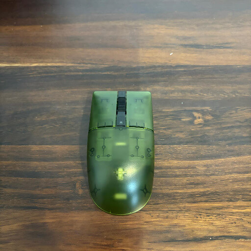 8BitDo Retro R8 Mouse Review - Nostalgia Refined for Today’s Desk 4 8bitdo retro r8 mouse review5 8BitDo Retro R8 Mouse Review - Nostalgia Refined for Today’s Desk