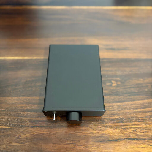 Fosi Q6 Review: A Desktop-Sized Powerhouse for Audiophiles 3 fosi q6 review2 Fosi Q6 Review: A Desktop-Sized Powerhouse for Audiophiles
