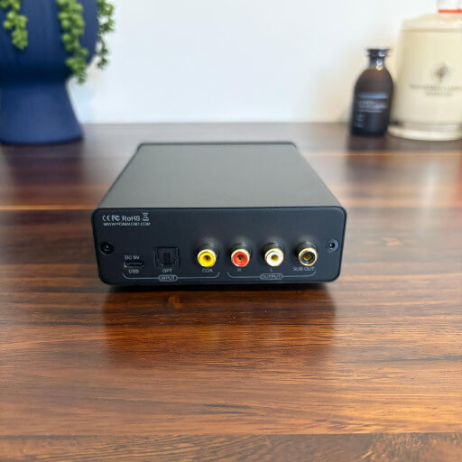 Fosi Q6 Review: A Desktop-Sized Powerhouse for Audiophiles 4 fosi q6 review3 Fosi Q6 Review: A Desktop-Sized Powerhouse for Audiophiles