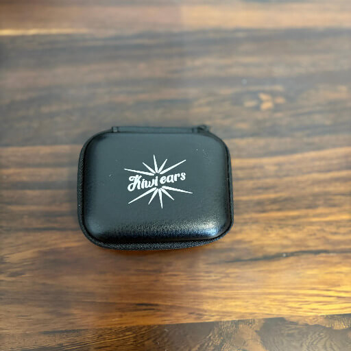 Kiwi Ears Airoso Review: A Lightweight IEM with a Spacious, Smooth Sound 7 kiwi ears airoso review6 Kiwi Ears Airoso Review: A Lightweight IEM with a Spacious, Smooth Sound