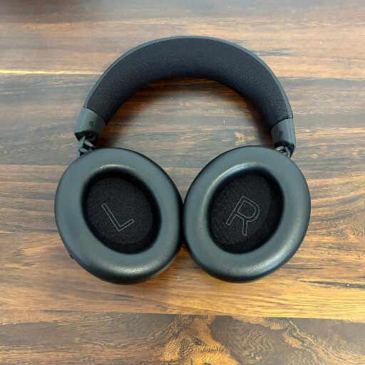 Razer Kraken V4 Pro Review: A New Era of Immersive Gaming Sound 7 razer kraken v4 pro review9 Razer Kraken V4 Pro Review: A New Era of Immersive Gaming Sound