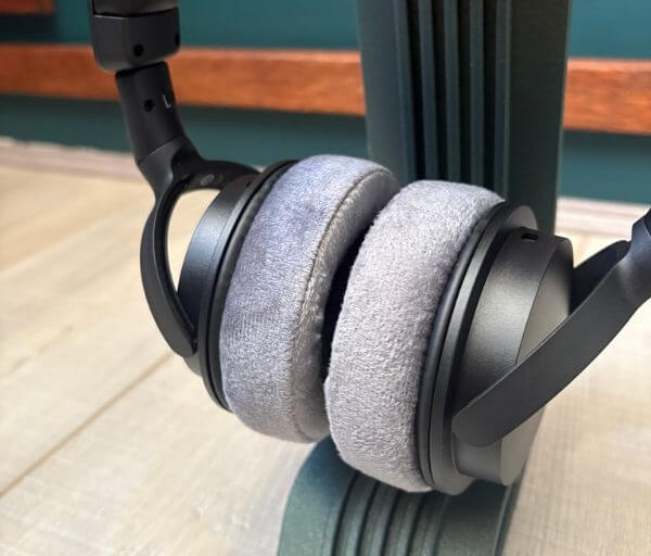 beyerdynamic dt 270 pro review6 Beyerdynamic DT 270 Pro Review: Portable Studio Performance in a Lightweight Frame