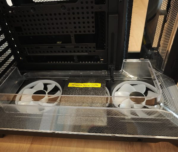 Corsair Air 5400 Review: A Fresh Take on High-Airflow PC Case Design 7 corsair air 5400 review2 Corsair Air 5400 Review: A Fresh Take on High-Airflow PC Case Design