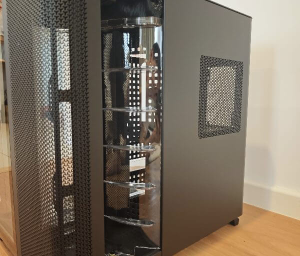 Corsair Air 5400 Review: A Fresh Take on High-Airflow PC Case Design 6 corsair air 5400 review6 Corsair Air 5400 Review: A Fresh Take on High-Airflow PC Case Design