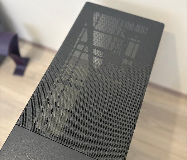 E7DE440B 3BF0 42CF A25D B571385AB6D6 1 102 a Fractal Design Epoch XL Review: Clean Design, Big Compatibility and Excellent Airflow