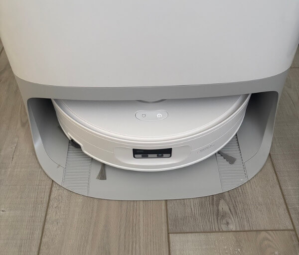 roborock qrevo curv 2 flow review1 Roborock Qrevo Curv 2 Flow Review - Intelligent Cleaning for Modern Homes