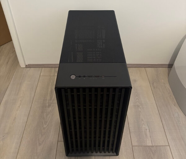 F74A2EA8 93A6 4156 A2A6 149C52227664 1 105 c Fractal North XL Momentum Edition Review - Scandinavian Style, Performance Ready