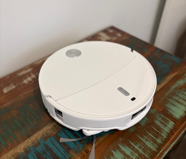 4EB8F4D4 14DA 485C 860E E783AA0E5325 1 105 c Roborock Qrevo Edge 2 Pro Review: Smarter Cleaning, Stronger Mopping, Less Effort