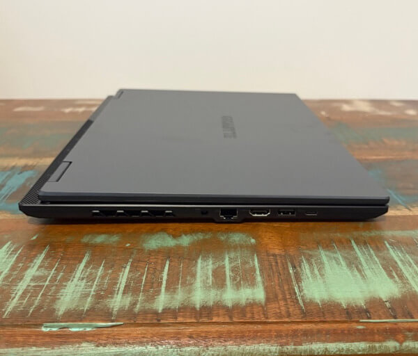 E06B3015 70E4 4D34 BDEA EBD7D9ECCDF7 1 105 c Gigabyte Gaming A16 Pro Review: A Well-Rounded Gaming Laptop for Work and Play