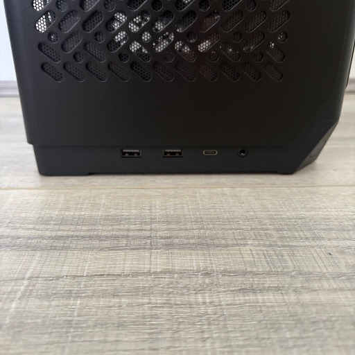 F6784116 C09B 49F6 BF92 F87EF51F77ED 1 105 c Cooler Master NCORE 100 AIR Review: Compact Design Meets Serious PC Power