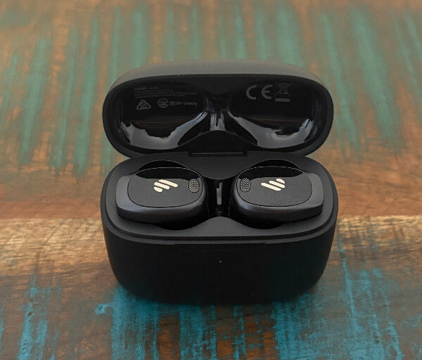 IMG 3911 Edifier NeoDots Review: Hybrid Drivers and Smart ANC in a Refined True Wireless Package