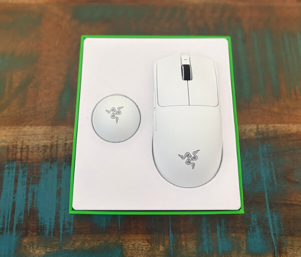 91C7F1DB A518 4A09 B376 E3A1C6868605 1 105 c Razer Viper V4 Pro Review: Precision, Speed and Competitive Comfort