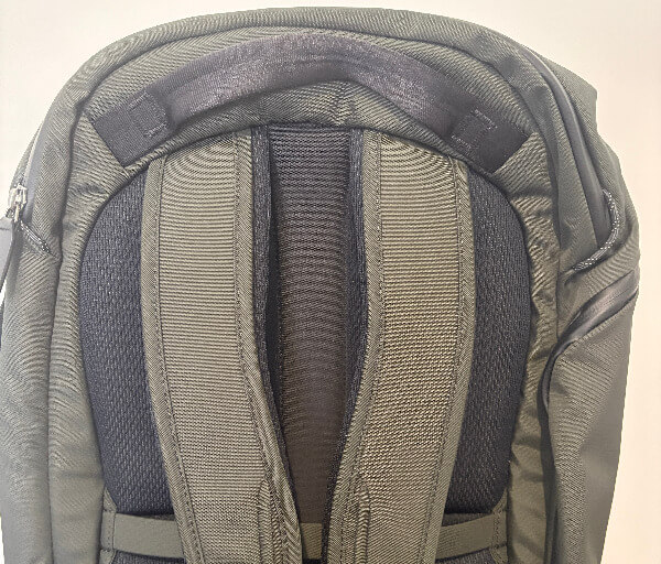 Bellroy Transit Travel Pack Pro Review: A Smarter Carry for Serious Travel 12 bellrow transit travel pro review11 Bellroy Transit Travel Pack Pro Review: A Smarter Carry for Serious Travel