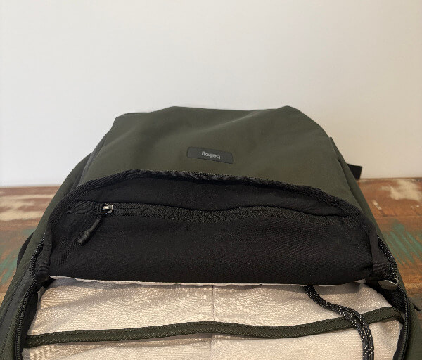 Bellroy Transit Travel Pack Pro Review: A Smarter Carry for Serious Travel 16 bellrow transit travel pro review15 Bellroy Transit Travel Pack Pro Review: A Smarter Carry for Serious Travel