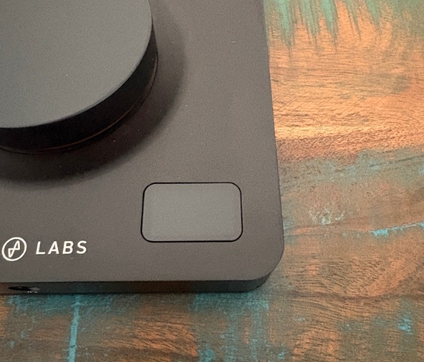 0AF02244 F081 4699 A86A 8273E84BCD9D 1 105 c JDS Labs Element IV Review: A Refined Desktop DAC/Amp Built for Serious Listening