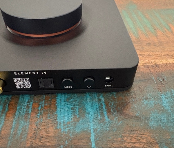 458C8577 DF02 4D90 AE18 477EEFE39D94 1 105 c JDS Labs Element IV Review: A Refined Desktop DAC/Amp Built for Serious Listening