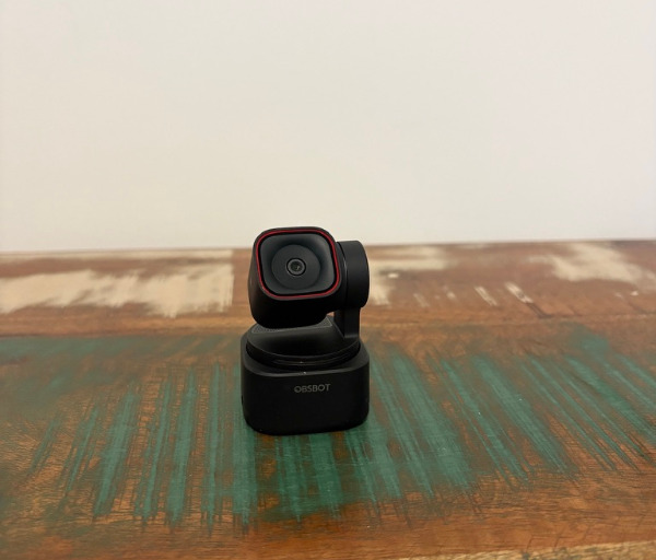 4D12CC83 991F 4BF0 B57D 3D294EE9CEB9 1 105 c Obsbot Tiny 3 Lite Review: Compact 4K Webcam with Smart AI Tracking