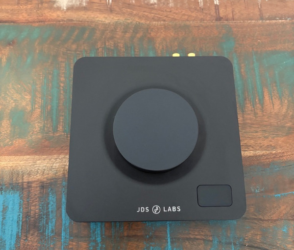 8637CD58 F393 4766 A6FB 2B8179A75015 1 105 c JDS Labs Element IV Review: A Refined Desktop DAC/Amp Built for Serious Listening