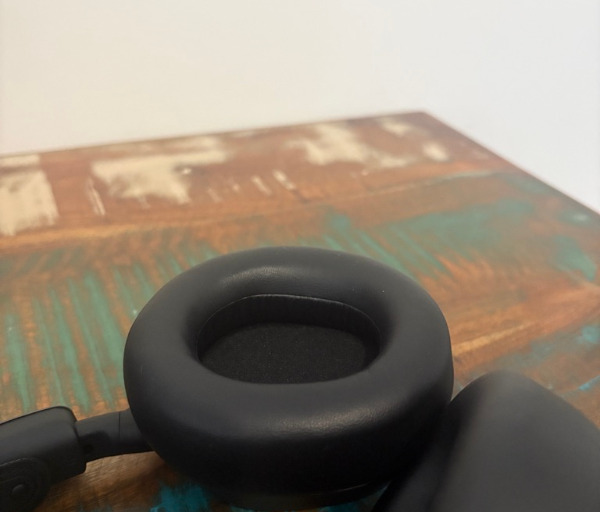 1CAC0291 0F08 47C4 AA91 DAC93FA2041B 1 105 c SteelSeries Arctis Nova Pro Omni Review: A Premium Wireless Headset Built for Serious Gaming
