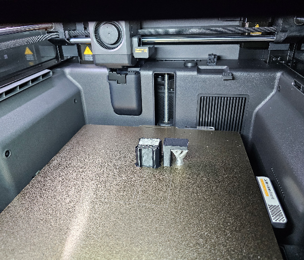 Bambu X2D Review: A Refined Dual-Nozzle Printer for Makers Who Want Less Fuss 39 20260424 231339 Bambu X2D Review: A Refined Dual-Nozzle Printer for Makers Who Want Less Fuss