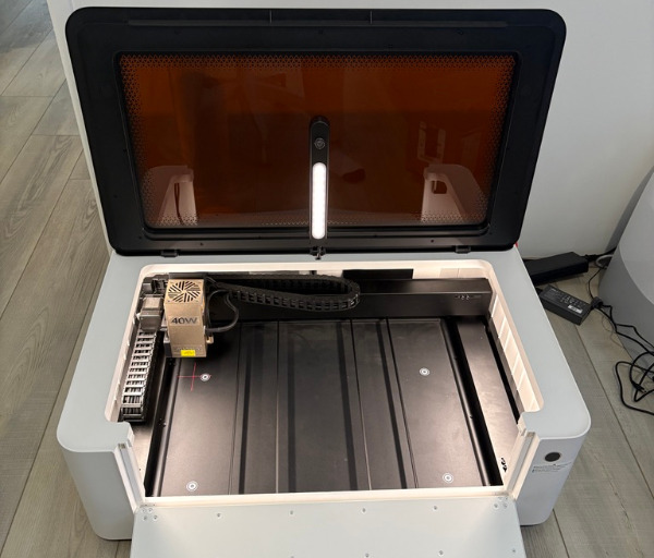 28A8F8B9 6A1D 4F20 B0DB 52DF6BB6B171 1 105 c LaserPecker LX2 Review: A Powerful Desktop Laser Cutter for Fine Engraving and Creative Projects