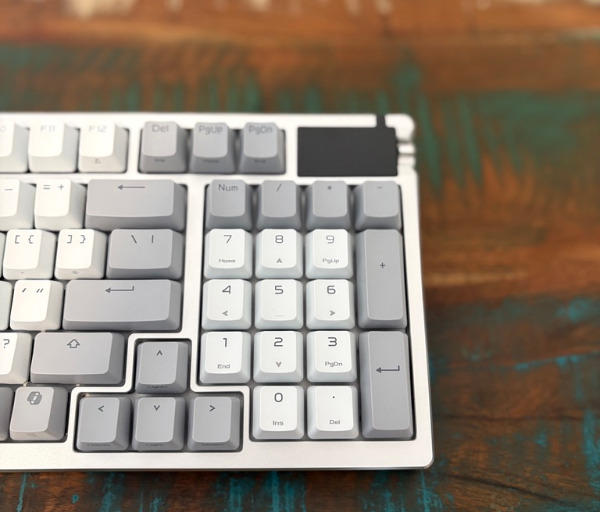 2C1CE786 47E5 47A8 A73C A5E1A630D582 1 105 c ASUS ROG Azoth 96 HE Review: A High-End Wireless Keyboard With Customisation at Its Core