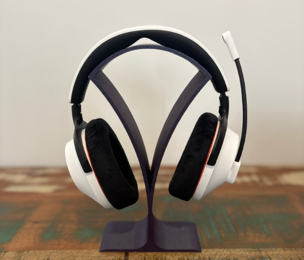 EB3E2107 E3BF 402A B363 5A52E5091456 1 105 c Beyerdynamic MMX 230 Review: Comfortable, Stylish, and Built for Immersive Wireless Gaming