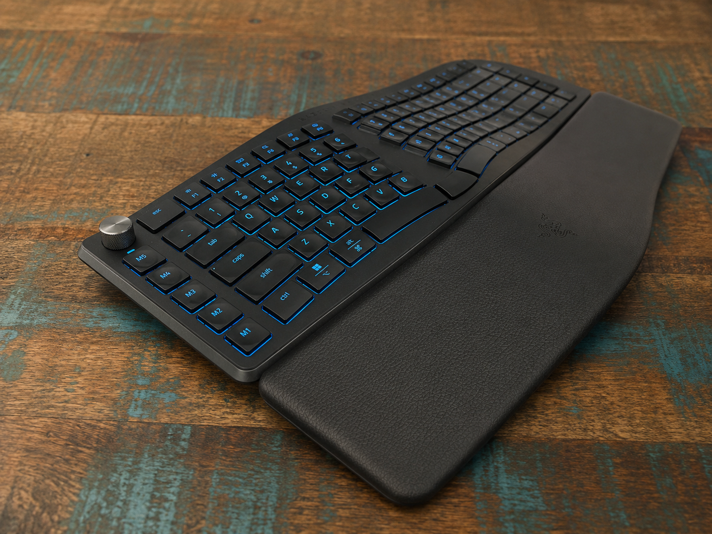 Razer Pro Type Ergo Review: A Comfortable Keyboard Built for Productive Workdays 6 e5e83d27 aac1 4bbd abb9 6ef7251fcc3f Razer Pro Type Ergo Review: A Comfortable Keyboard Built for Productive Workdays